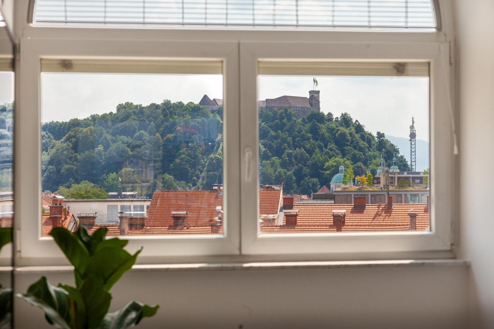 Luxe Penthouse With A Castle View Ljubljana Eksteriør bilde